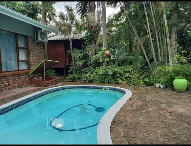 3 BEDROOM FREEHOLD FOR SALE IN SHELLY BEACH